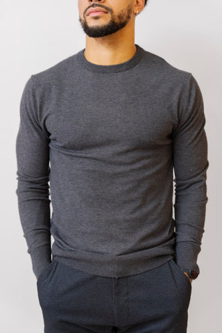 MIZUMI Crew Neck Sweater in Charcoal