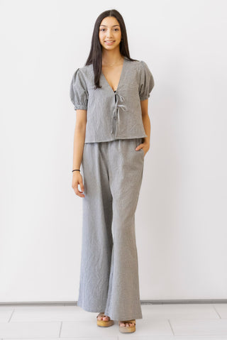 Elan Gingham Seek Sucker Tie Top