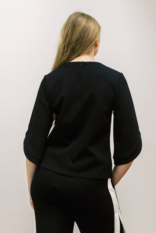 P CILL 3/4 Flare Sleeve Round Neck Top