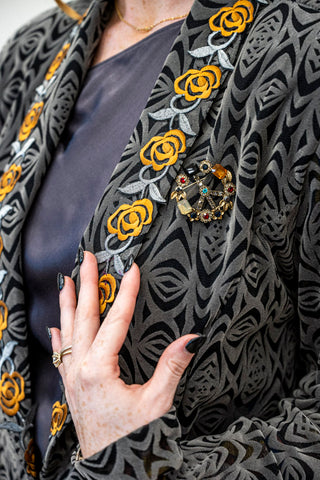 PETIT POIS Goth Victorian Shawl Collared Blazer