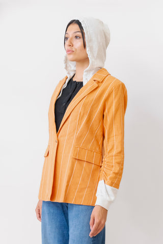 Fate Hooded Jacket in Orange