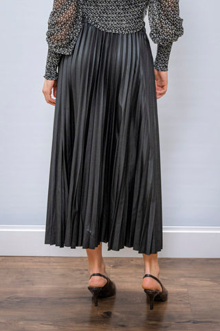 WILD COSMOS Mina Vegan Leather Pleated Skirt