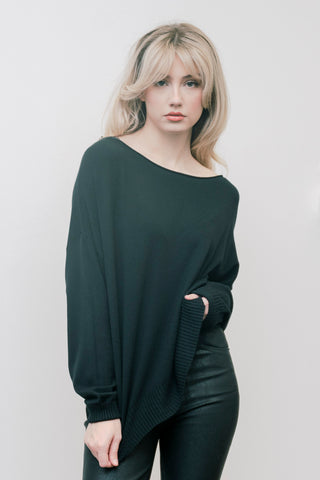 DREAMERS Boatneck w/ Waistband Sweater