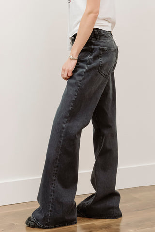 FRAME Lax Jeans