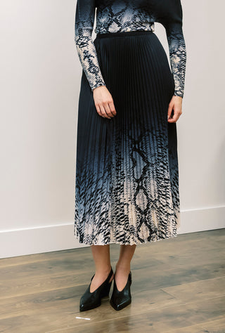 WILD COSMOS Akira Snakeskin Skirt