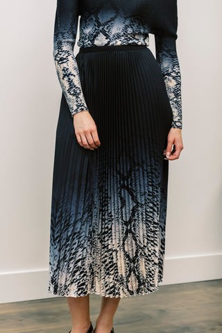 WILD COSMOS Akira Snakeskin Skirt